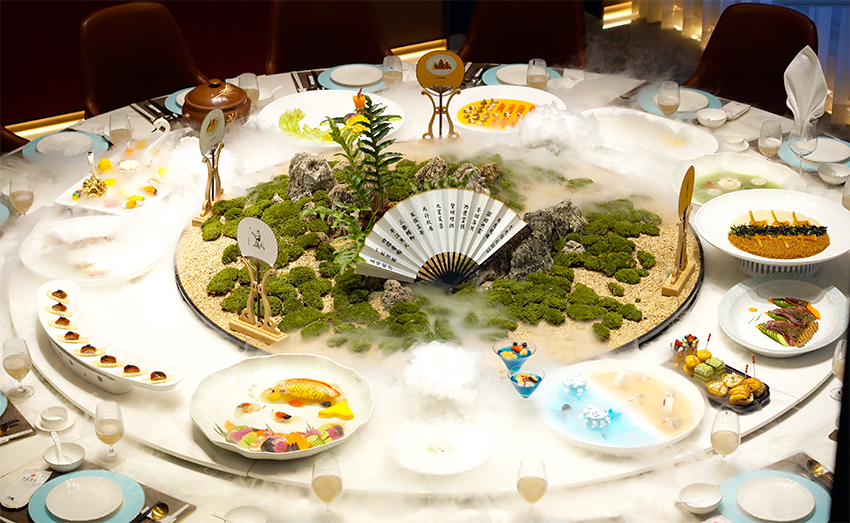 大觀樓長(zhǎng)聯(lián)宴。