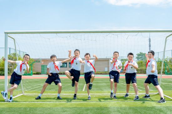 重慶高新區(qū)學子。